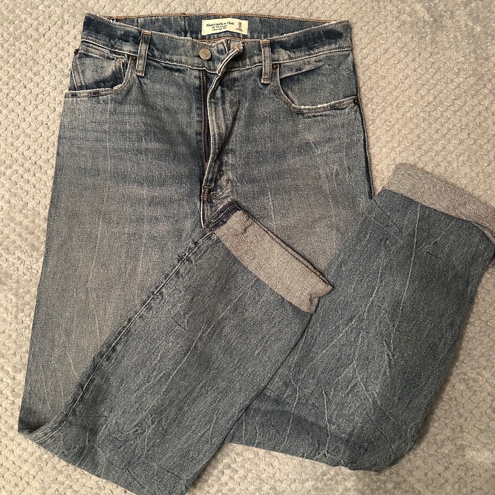 Abercrombie & Fitch 90s Straight Ultra High Rise